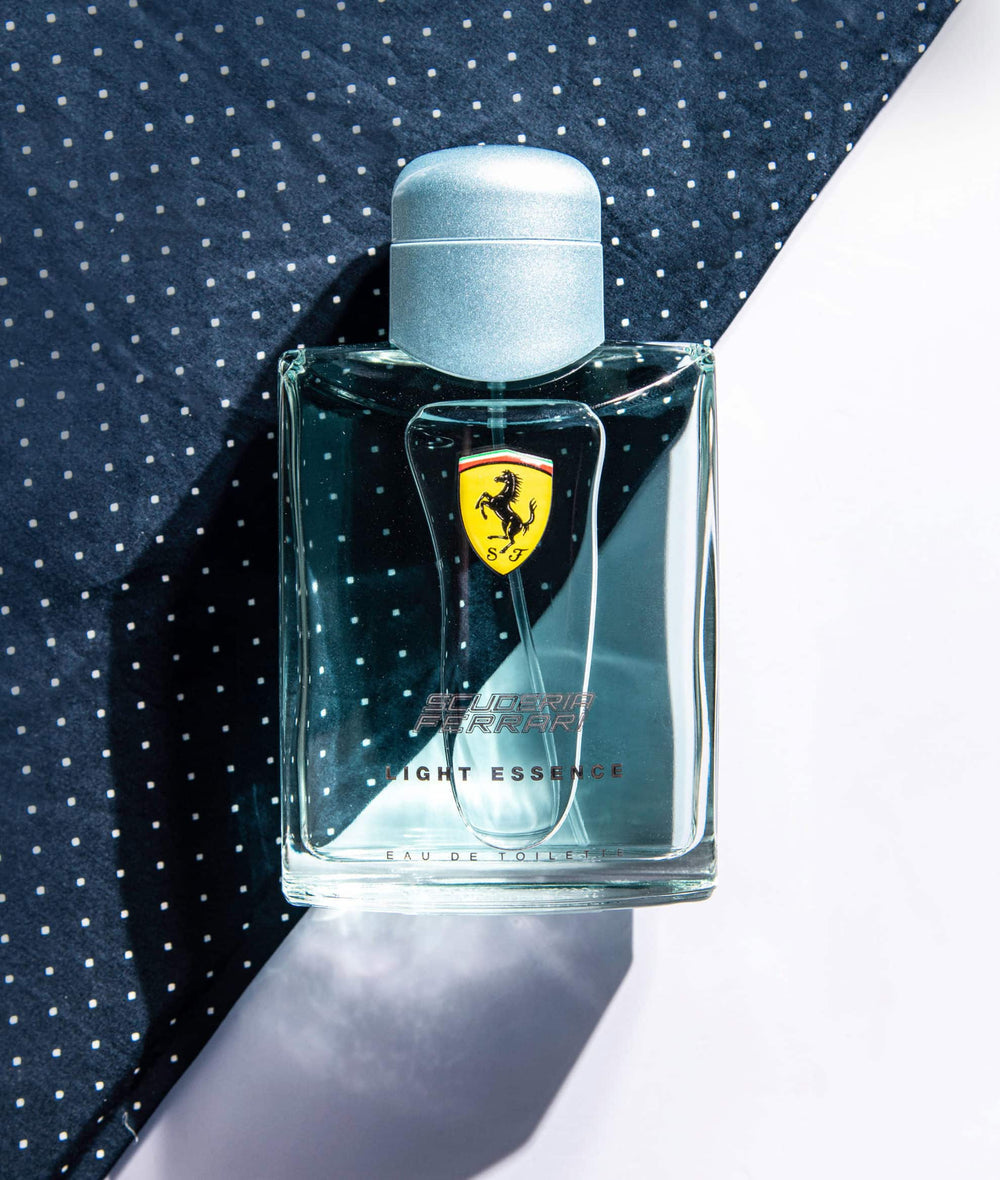 Ferrari Light Essence Eau De Toilette Spray for Men (125ml)